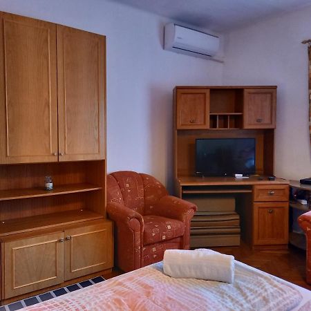 Clara Apartman Keszthely Luaran gambar